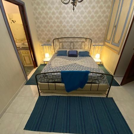 Casa Kamalei, Tra Plebiscito E Lungomare Apartamento Nápoles Exterior foto