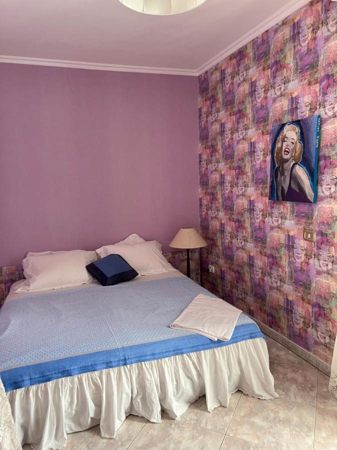 Casa Kamalei, Tra Plebiscito E Lungomare Apartamento Nápoles Exterior foto