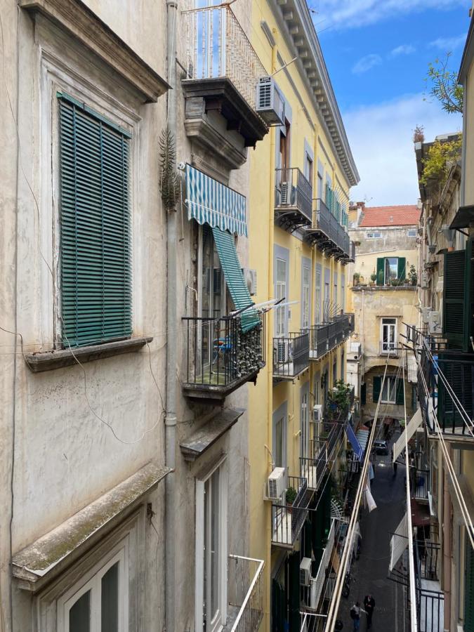 Casa Kamalei, Tra Plebiscito E Lungomare Apartamento Nápoles Exterior foto