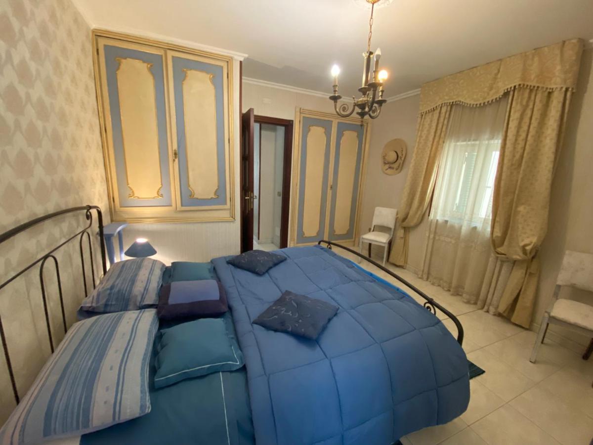 Casa Kamalei, Tra Plebiscito E Lungomare Apartamento Nápoles Exterior foto
